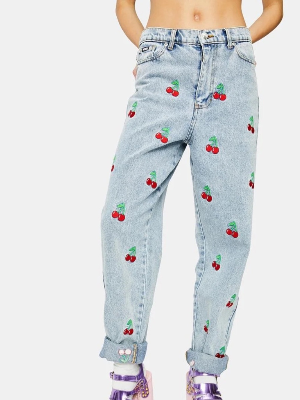 Minga London Cherry Embroidered Mom Jeans